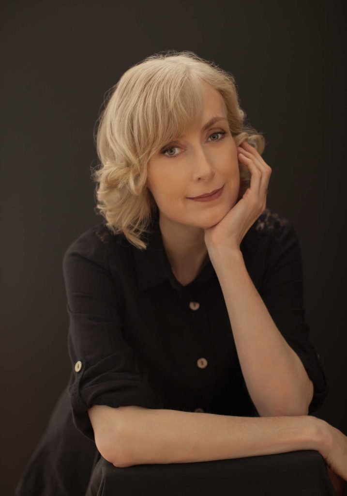 Lycia Trouton professional portrait photo